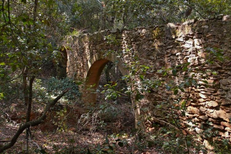 Ancien aqueduc, Port-Cros - Ancien aqueduc, Port-Cros